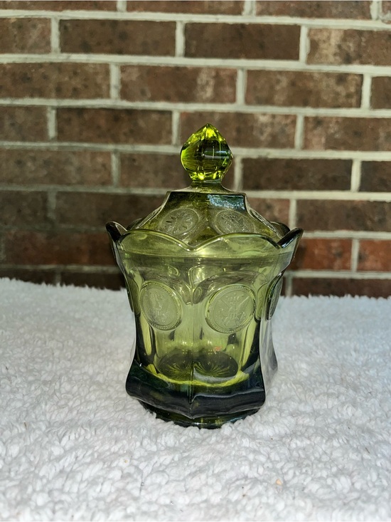 Fostoria Other - Green Glass Decorative Lidded Vase - Elegant Home Accent